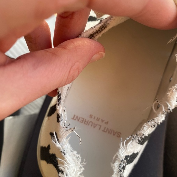 Saint Laurent Sneakers in canvas zebra print - Picture 14 of 14
